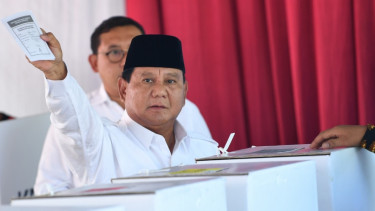 Capres Prabowo Subianto saat nyoblos pada Hari Pemilu 17 April 2019/Ilustrasi Pemilu.