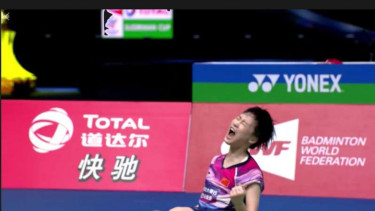 Chen Yu Fei histeris usai kalahlan Akane Yamaguchi di final Sudirman Cup.