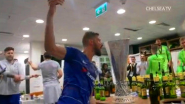 Suasana ruang ganti pemain Chelsea usai juarai Europa League 2018/19
