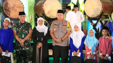 Forkopimda Jatim malam takbiran di Masjid Nasional Al Akbar Surabaya, Jawa Timur
