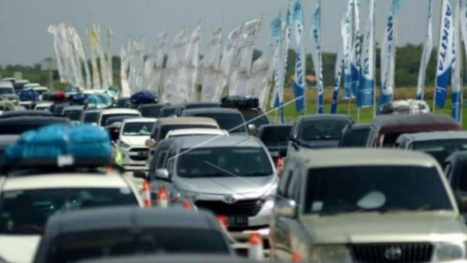 Kendaraan mudik lebaran (foto/viva)