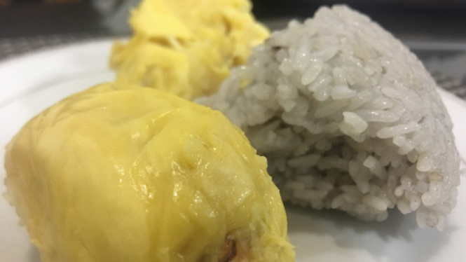 Katan durian khas Sumatera Barat.