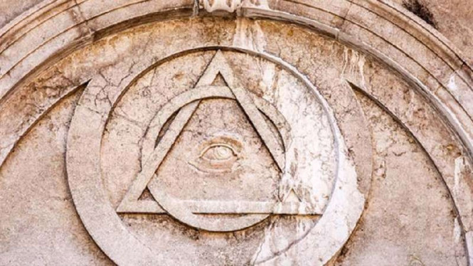 Illuminati.