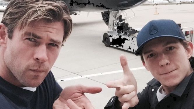 Chris Hemsworth dan Tom Holland