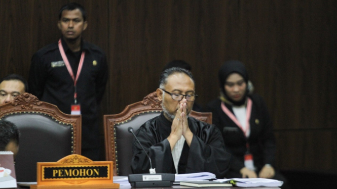 Ketua Tim Hukum Prabowo-Sandi, Bambang Widjojanto.