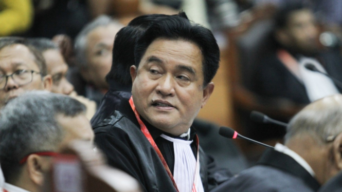 Yusril Ihza Mahendra di sidang perdana gugatan Pilpres 2019 di MK