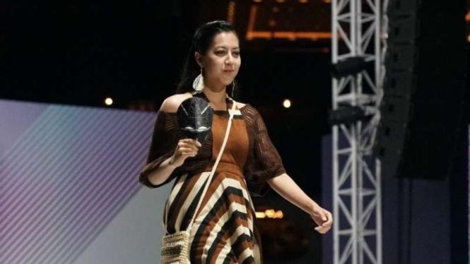 Tenun Lurik Kontemporer karya Lia Mustafa