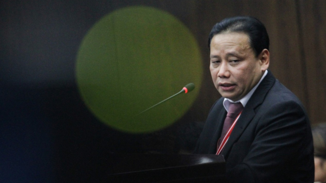 Ketua Bawaslu Abhan Memberikan Keterangan di Sidang Gugatan Pilpres 2019