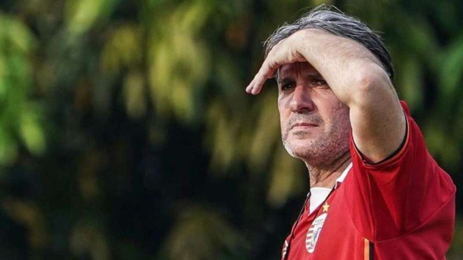 Pelatih Persija Jakarta, Julio Banuelos