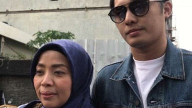 Muzdalifah dan Fadel Islami