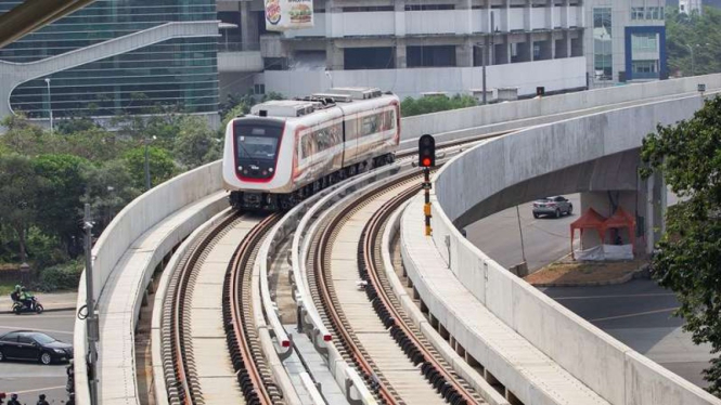 LRT Jakarta