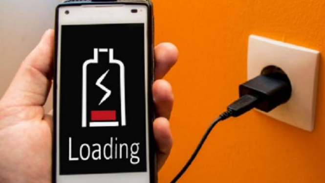 Ilustrasi charger ponsel/HP.
