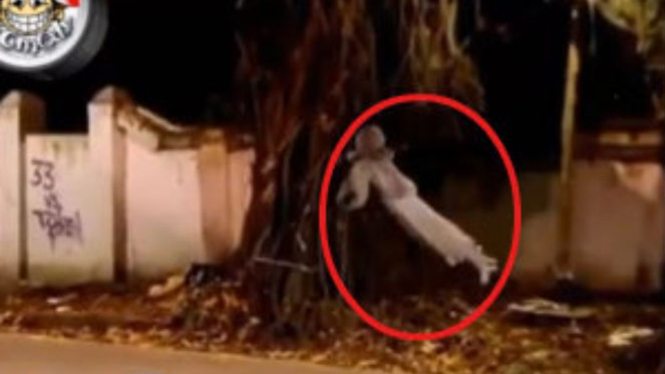 Prank hantu menggunakan drone.