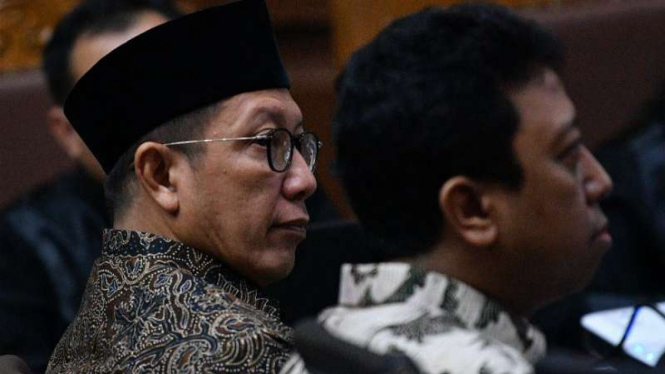 Menag Lukman Hakim Saifuddin (kiri) dan mantan Ketum PPP Romahurmuziy (kanan).