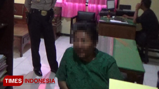 Dwi Retno hanya bisa pasrah dan mengakui semua perbuatannya, dihadapan penyidik. (FOTO: Happy L. Tuansyah/TIMES Indonesia)
