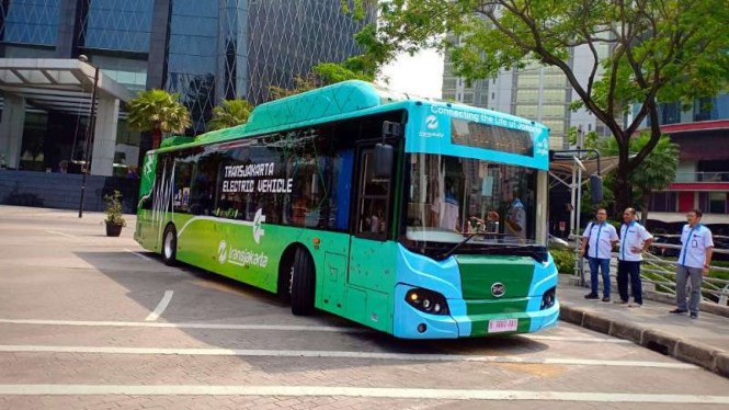 Bus listrik Bakrie Autoparts