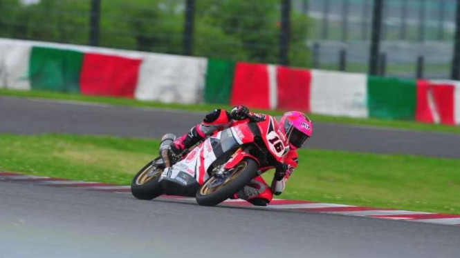 Pembalap AHRT, Irfan Ardiansyah, di ARRC 2019 di Sirkuit Suzuka, Jepang.