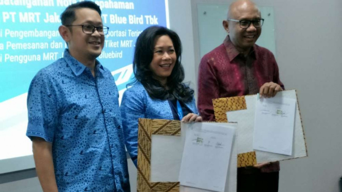 MoU PT MRT Jakarta dan Taksi Blue Bird.
