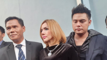 Galih Ginanjar, Barbie Kumalasari dan pengacaranya