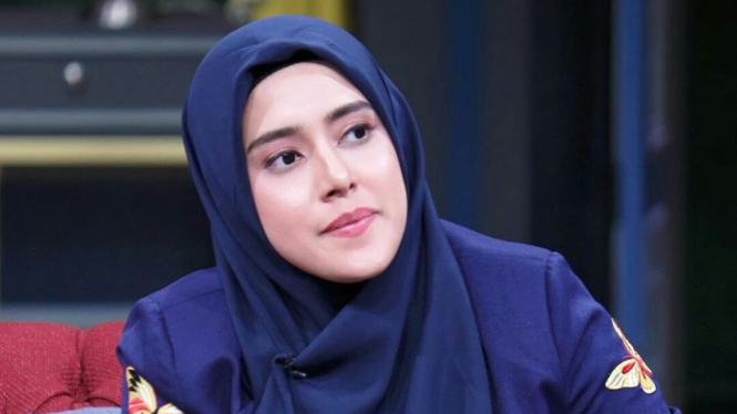 Fairuz A. Rafiq.
