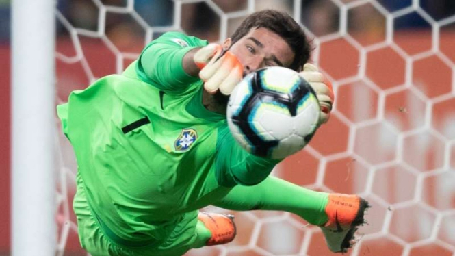 Penjaga gawang Timnas Brasil, Alisson Becker