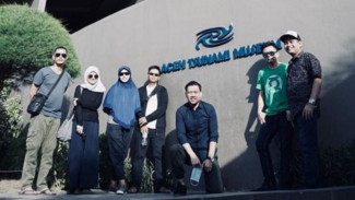 Hijrah, Vokalis Adon Saptowo Keluar dari Base Jam
