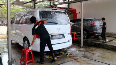 Cuci mobil