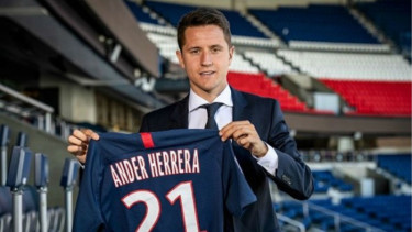 Gelandang Paris Saint-Germain, Ander Herrera