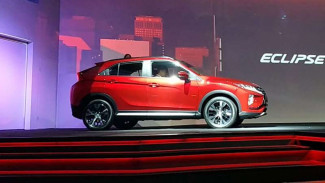 Eclipse Cross Mengaspal di Jakarta, Harganya Wow