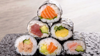 Cara Membuat Sushi di Rumah, Pastinya Mudah dan Menggugah Selera!