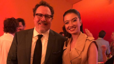 Jon Favreau dan Raline Shah
