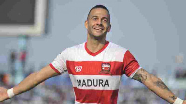 Striker Madura United, Aleksandar Rakic.