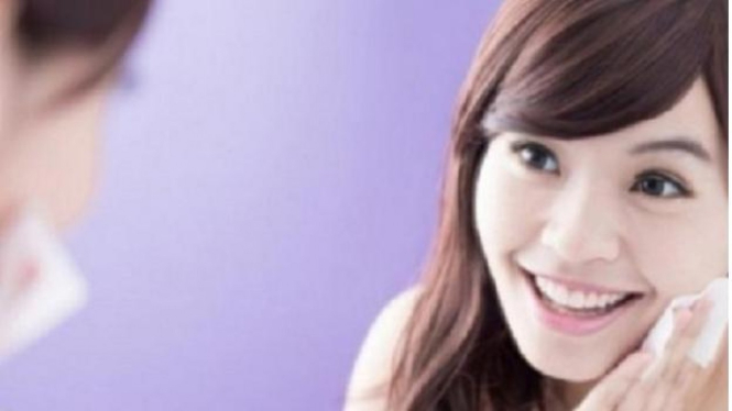 Kulit cantik alami.