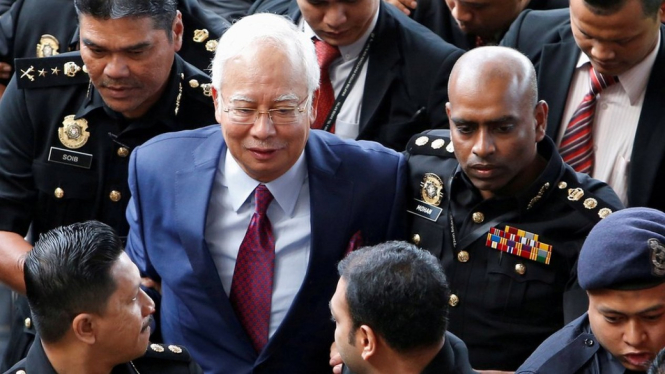 Penyelidikan baru terkait skandal 1MDB dimulai setelah Najib Razak kalah dalam pemilu pada bulan Mei tahun lalu. - Reuters