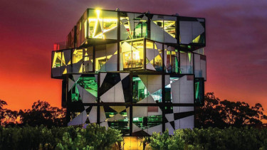 Kilang anggur D’Arenberg Cube di McLaren Vale, Australia Selatan.