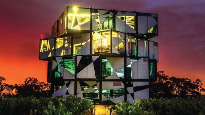 Kilang anggur D’Arenberg Cube di McLaren Vale, Australia Selatan.
