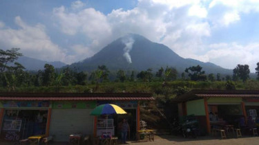 Kondisi terkini Gunung Panderman, Kota Batu, Jawa Timur.