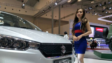 Usher atau spg cantik di GIIAS 2019