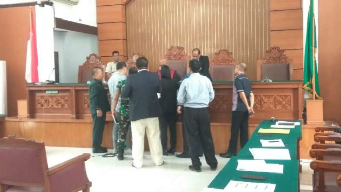 Persidangan praperadilan mantan Kepala Staf Kostrad ABRI, Mayjen (Purn), Kivlan Zen