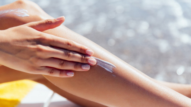 Ilustrasi sunscreen/sunblock/tabir surya.