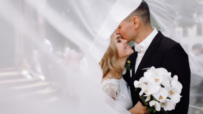 Ilustrasi pernikahan/pre-wedding.