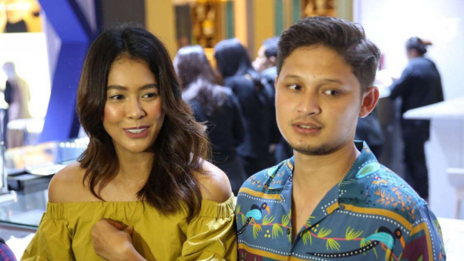 Bunga Jelitha dan Syamsir Alam