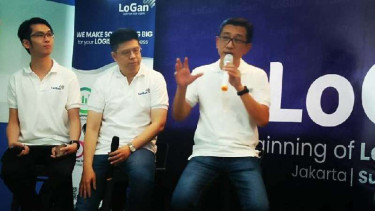 Pendiri dan Kepala Eksekutif PT Logan Ahwaya Nusantara, Boedi Utomo (kanan).