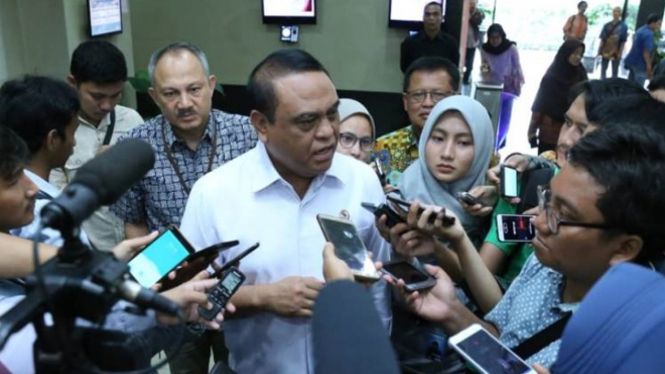 Menteri Pendayagunaan Aparatur Negara dan Reformasi Birokrasi (Menpan RB) Syafruddin. (FOTO: Istimewa)