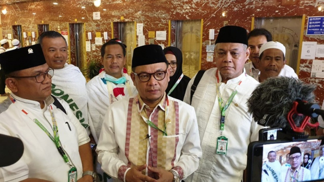 Wakil Ketua Komisi VIII DPR RI, Ace Hasan Syadzily saat di Mekah. (Foto ilustrasi) 