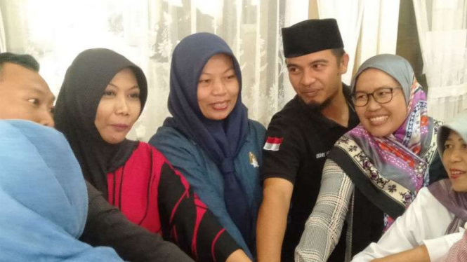 Baiq Nuril bersama tim pengacara, Senin, 5 Agustus 2019.