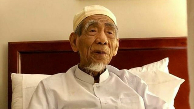 KH Maimun Zubair