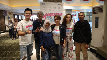 Pemeran film Mahasiswi Baru