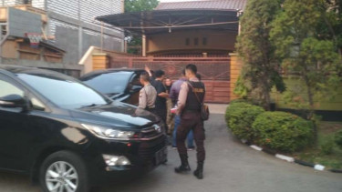 Rumah Karsali, orang dekat mantan gubernur Jawa Timur, yang digeledah KPK di kompleks Sakura Regency Surabaya pada Jumat, 9 Agustus 2019.