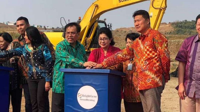 Groundbreaking pabrik pengolahan bahan baku aktif obat farmasi di Karawang New Industry City (KNIC), Jawa Barat